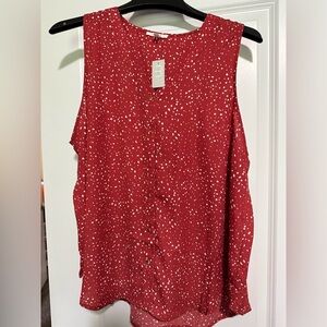 Women’s sleeveless blouse
